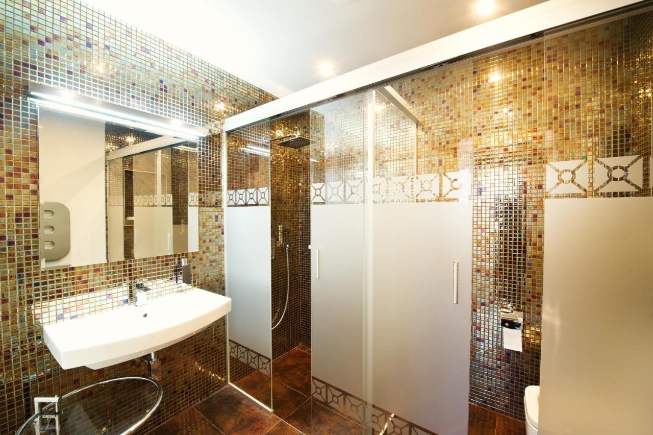 Hotel Slavie Pelhřimov מראה חיצוני תמונה