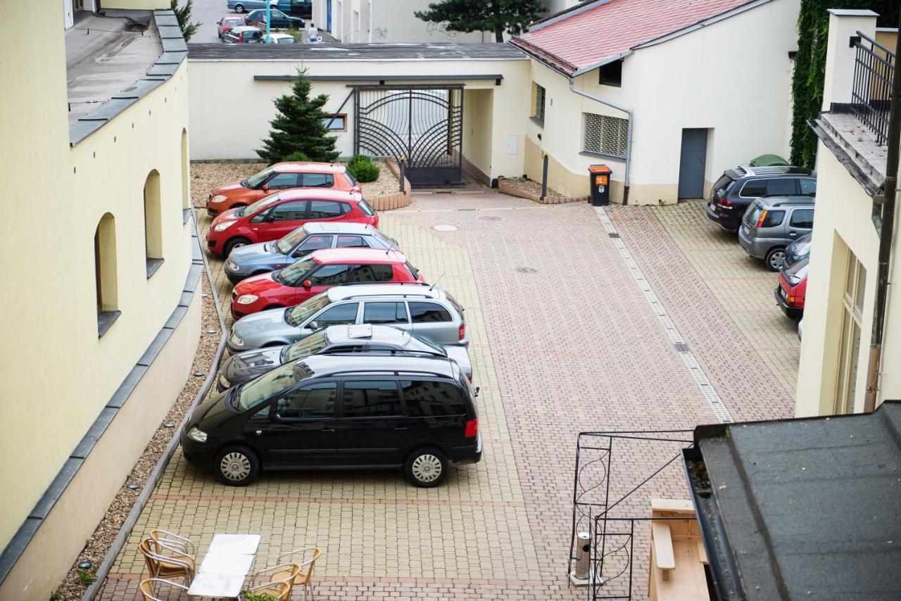 Hotel Slavie Pelhřimov מראה חיצוני תמונה